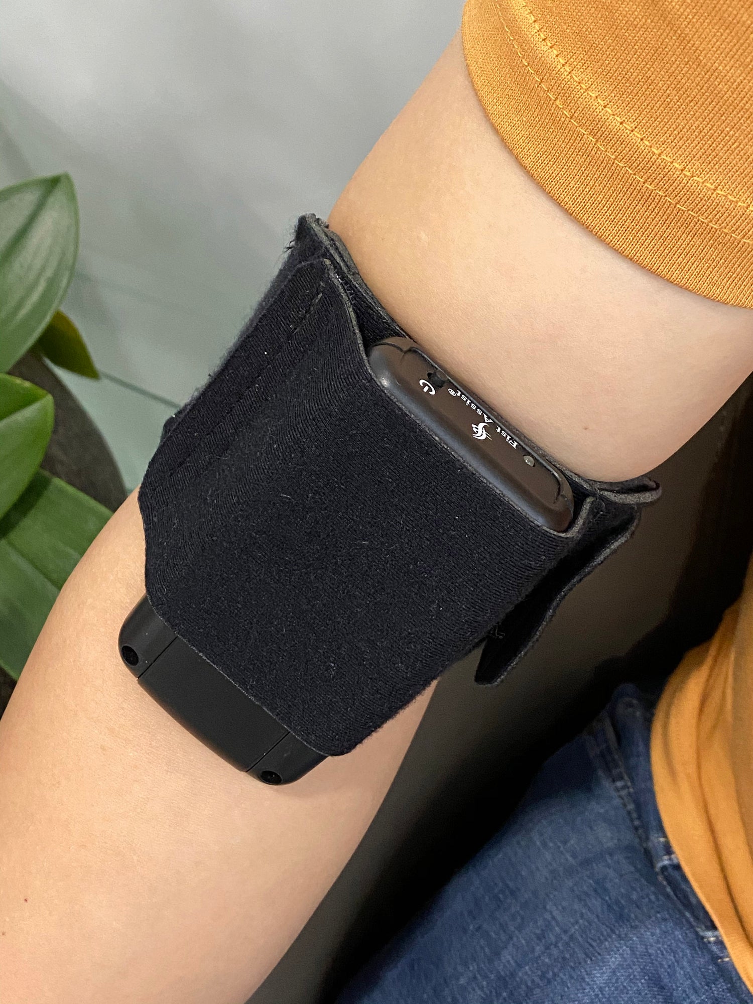 Fist Assist FA-1: Arm Massager Device for Pain